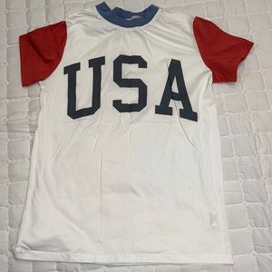 June + Grey USA tee ✨